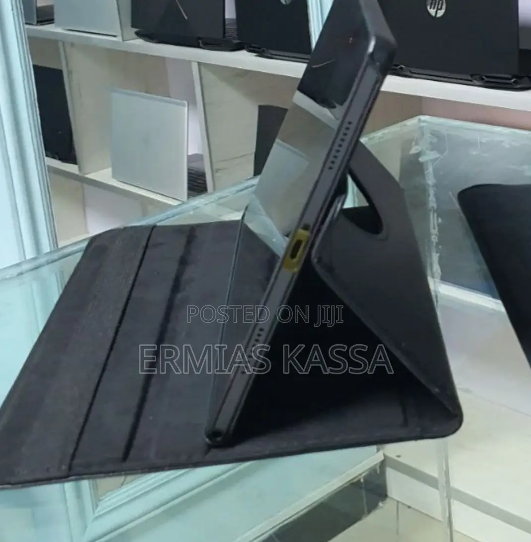 New Samsung Galaxy Tab A8 10.5 (2021) 128 GB Black