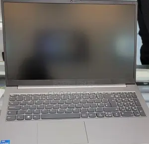 Photo - New Laptop Lenovo ThinkPad Yoga 8GB Intel Core I5 SSD 512GB