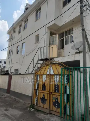 Furnished 5bdrm House in Gorroo, Bole for sale