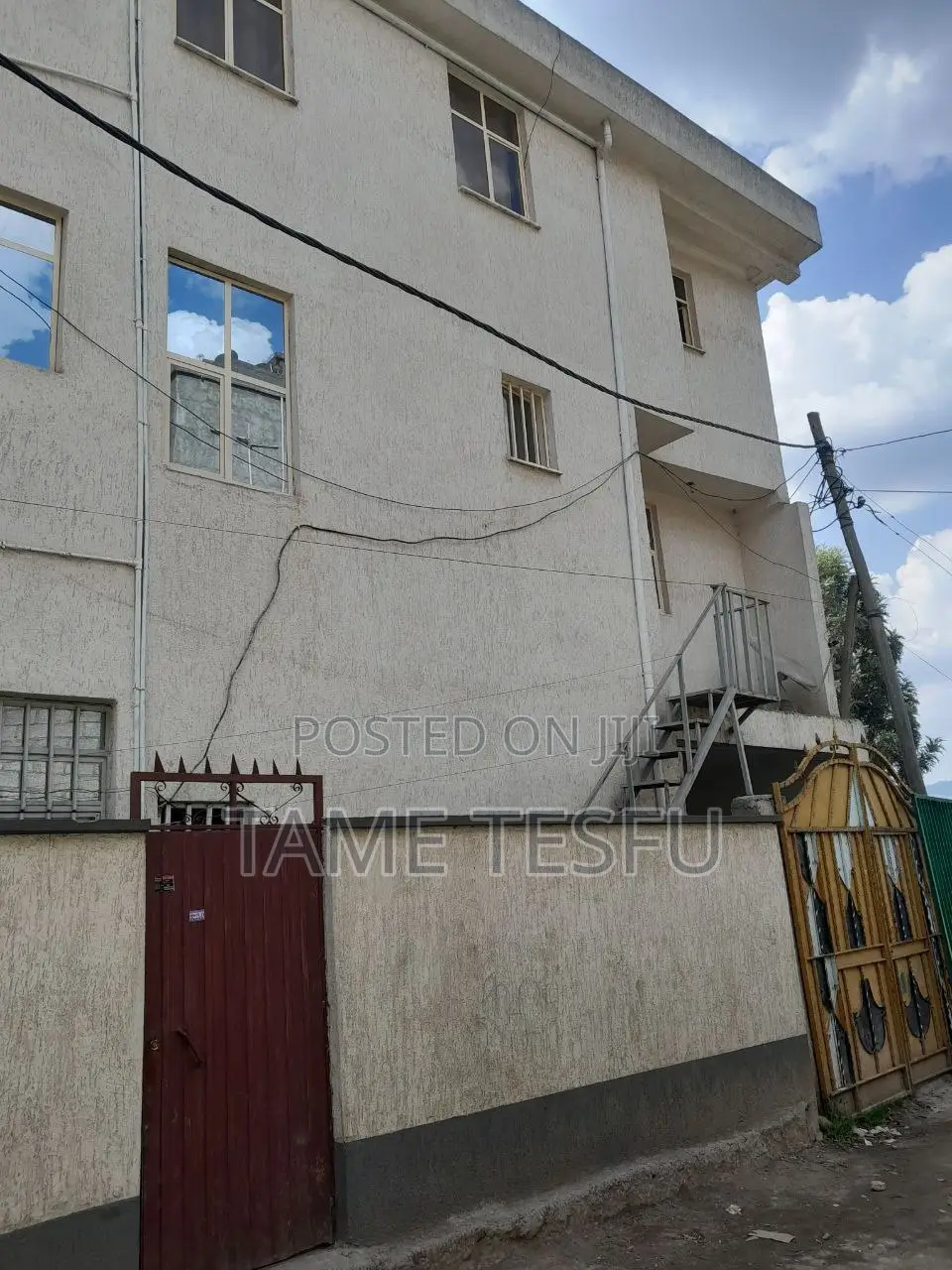 Furnished 5bdrm House in Gorroo, Bole for sale