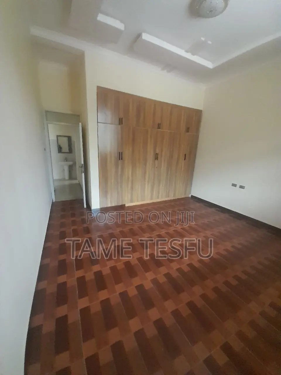 Furnished 5bdrm House in Gorroo, Bole for sale