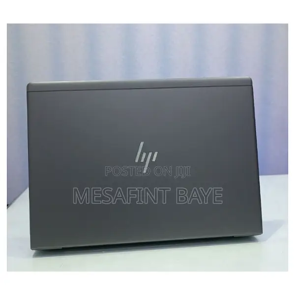 New Laptop HP ZBook Studio G5 16GB Intel Core I5 SSD 512GB