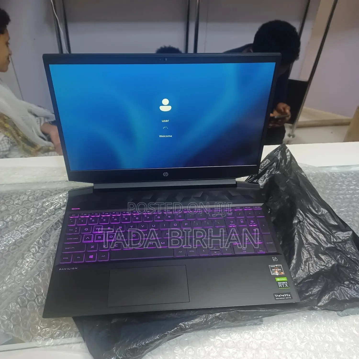 New Laptop HP Pavilion 15 8GB AMD Ryzen 5 SSD 512GB