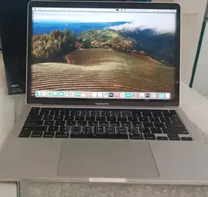 New Laptop Apple MacBook Pro 2020 8GB Intel Core I5 SSD 256GB