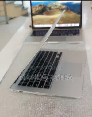 New Laptop Apple MacBook Air 2015 4GB Intel Core I5 SSD 128GB