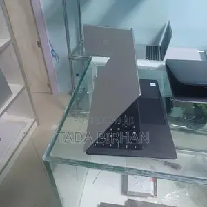 Photo - New Laptop Dell XPS 15 16GB Intel Core i7 SSD 512GB