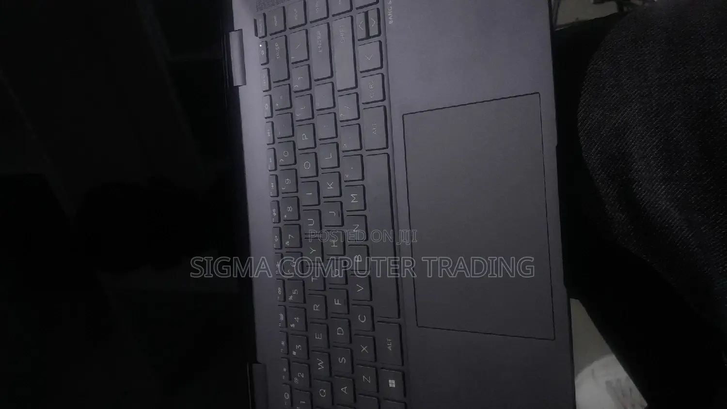 New Laptop HP Envy X360 8GB AMD Ryzen 5 SSD 512GB