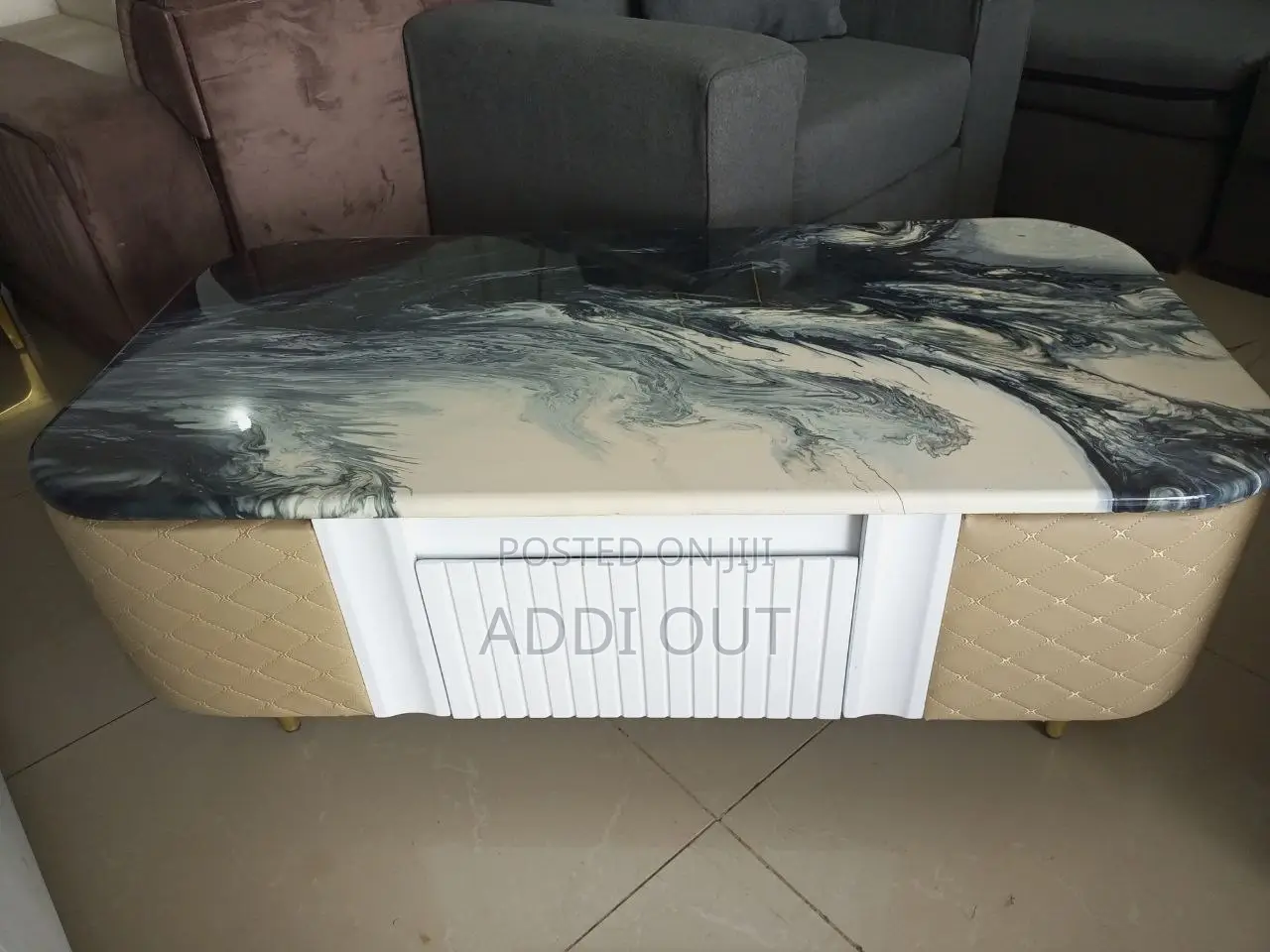 Epoxy Table/ኢፖክሲ ጠረጴዛ