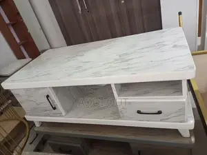 Photo - ላምኔት ጠረጴዛ/Laminate Table
