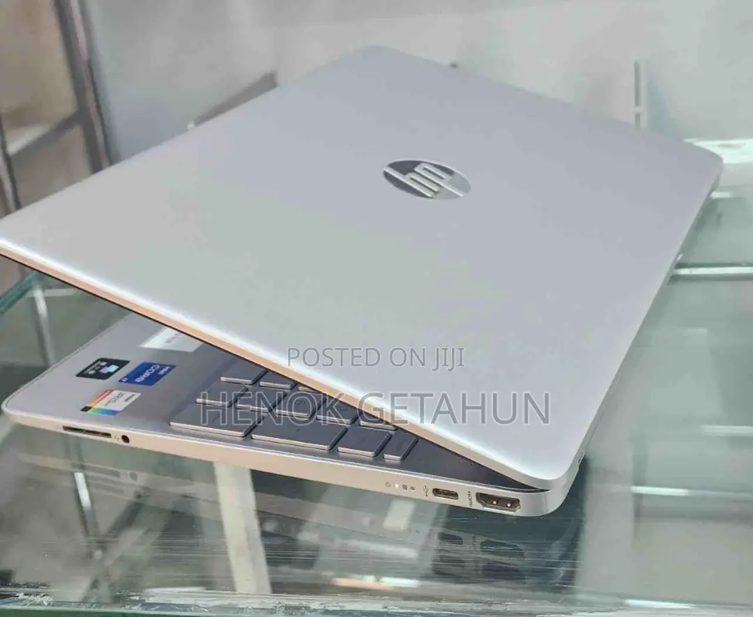 New Laptop HP Stream Notebook 16GB Intel Core I7 SSD 512GB