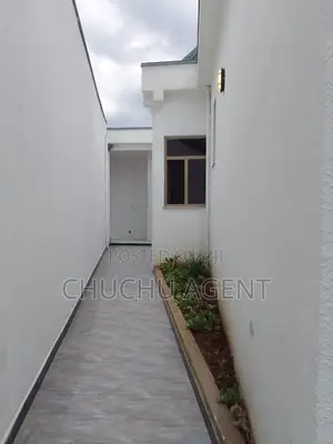 3bdrm House in Bole for sale