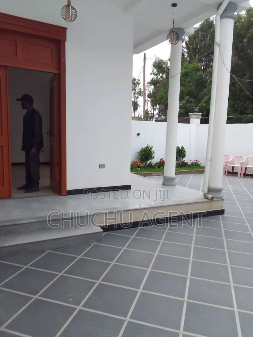 3bdrm House in Bole for sale