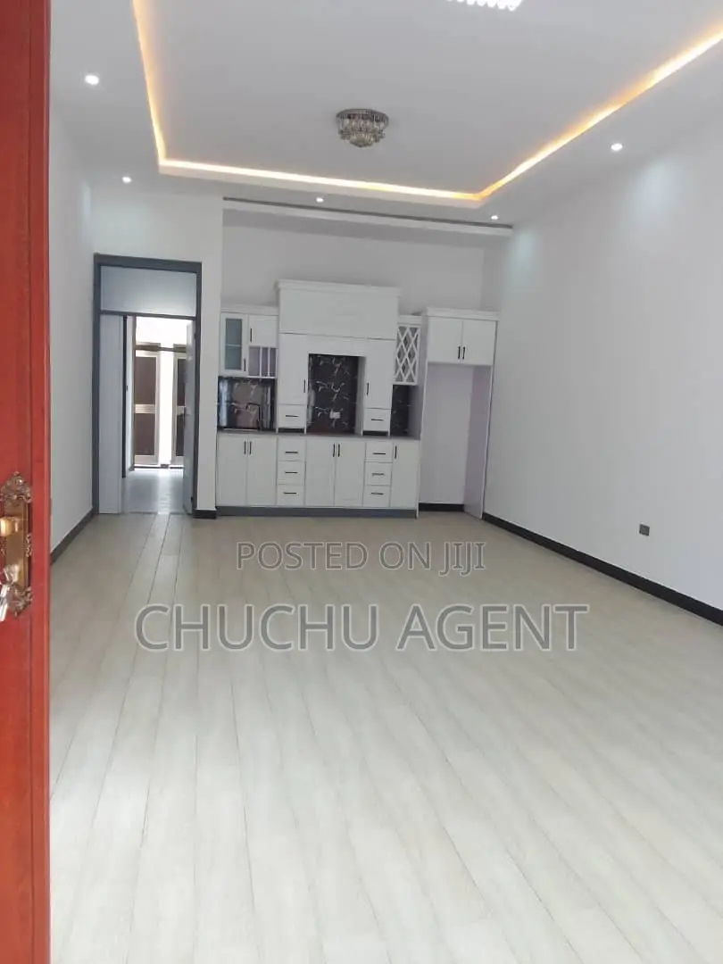 3bdrm House in Bole for sale