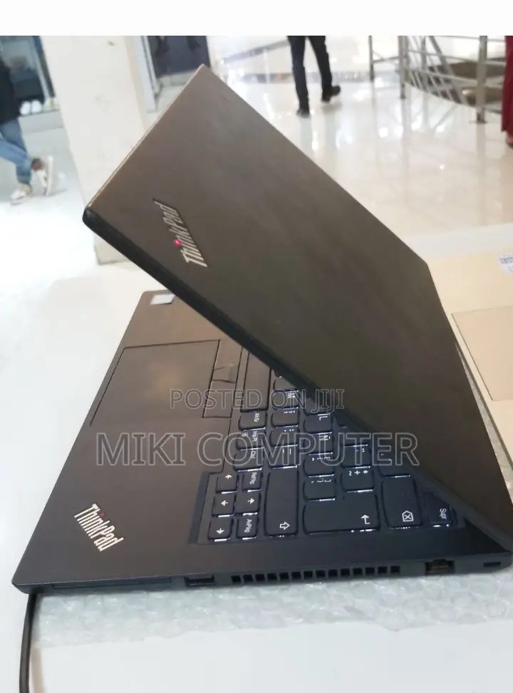 New Laptop Lenovo Thinkpad T490s 16GB Intel Core I7 SSD 512GB