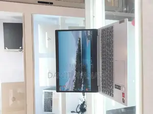 New Laptop Lenovo 12GB AMD Ryzen 3 SSD 256GB