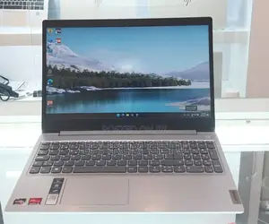 New Laptop Lenovo Ideapad 3 12GB AMD Ryzen 3 SSD 256GB