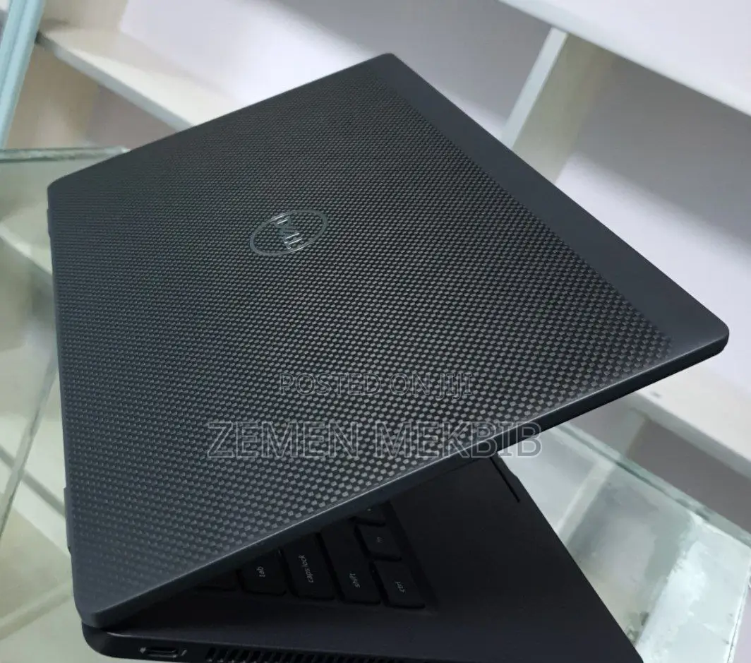 New Laptop Dell 16GB Intel Core I7 SSD 1T