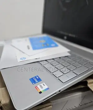 New Laptop HP 14z 16GB Intel Core I5 SSD 512GB