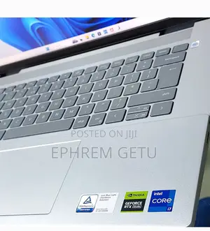 New Laptop Dell Inspiron 15 16GB Intel Core I7 SSD 1T