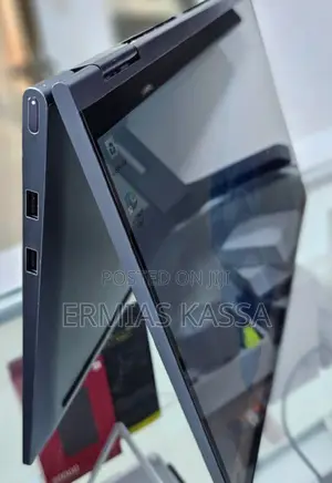 New Laptop Lenovo Yoga 950i 8GB Intel Core I7 SSD 512GB