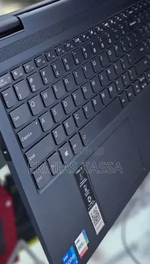 New Laptop Lenovo Yoga 950i 8GB Intel Core I7 SSD 512GB