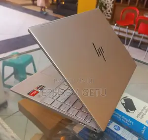 New Laptop HP Pavilion 13 16GB AMD Ryzen 7 SSD 512GB