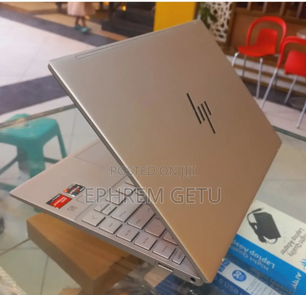 New Laptop HP Pavilion 13 16GB AMD Ryzen 7 SSD 512GB