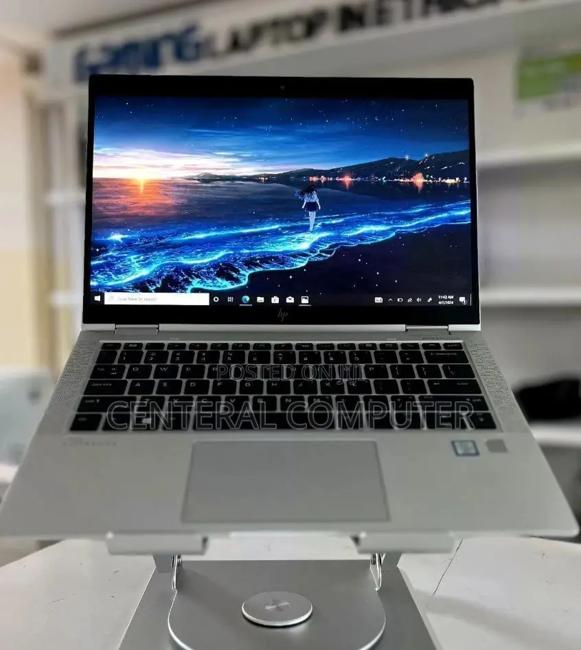 New Laptop HP 348 G4 8GB Intel Core I5 SSD 512GB