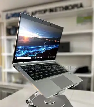 New Laptop HP 348 G4 8GB Intel Core I5 SSD 512GB