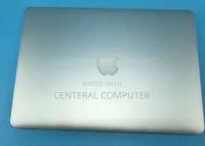 New Laptop Apple MacBook Pro 2017 8GB Intel Core I5 SSD 128GB