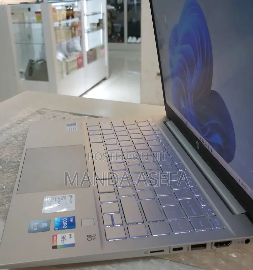 New Laptop HP Pavilion 14 16GB Intel Core I5 SSD 512GB