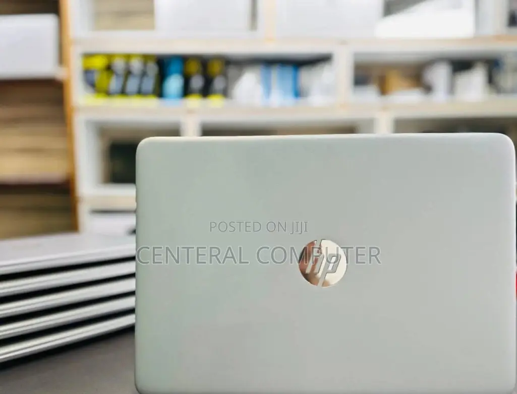 New Laptop HP 15-Dy1031wm 8GB Intel Core I7 SSD 512GB