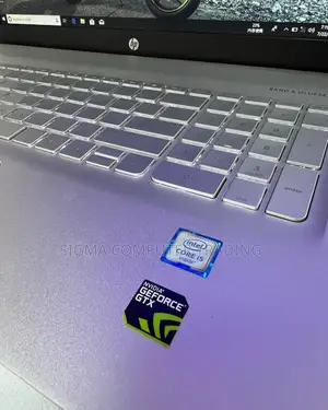 New Laptop HP Envy 15 8GB Intel Core I5 HDD+SSD 500GB