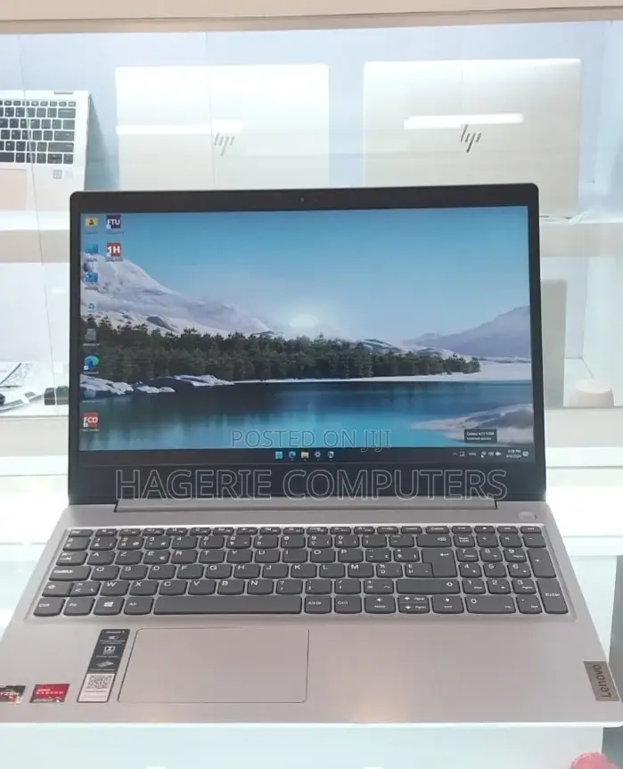 New Laptop Lenovo IdeaPad Z580 12GB AMD Ryzen 3 SSD 256GB