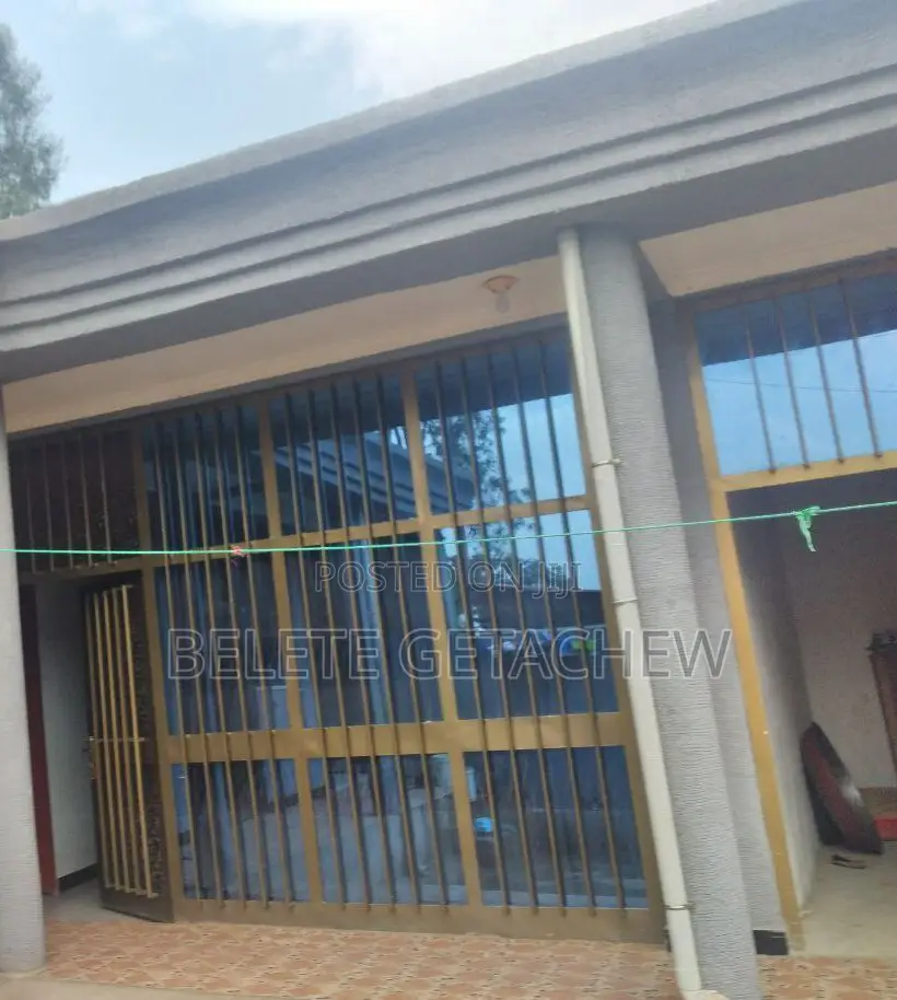 2bdrm Villa in Ayat With 2 Service, Bole for sale