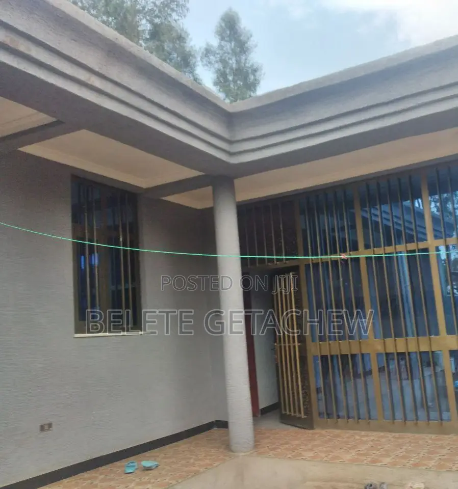 2bdrm Villa in Ayat With 2 Service, Bole for sale