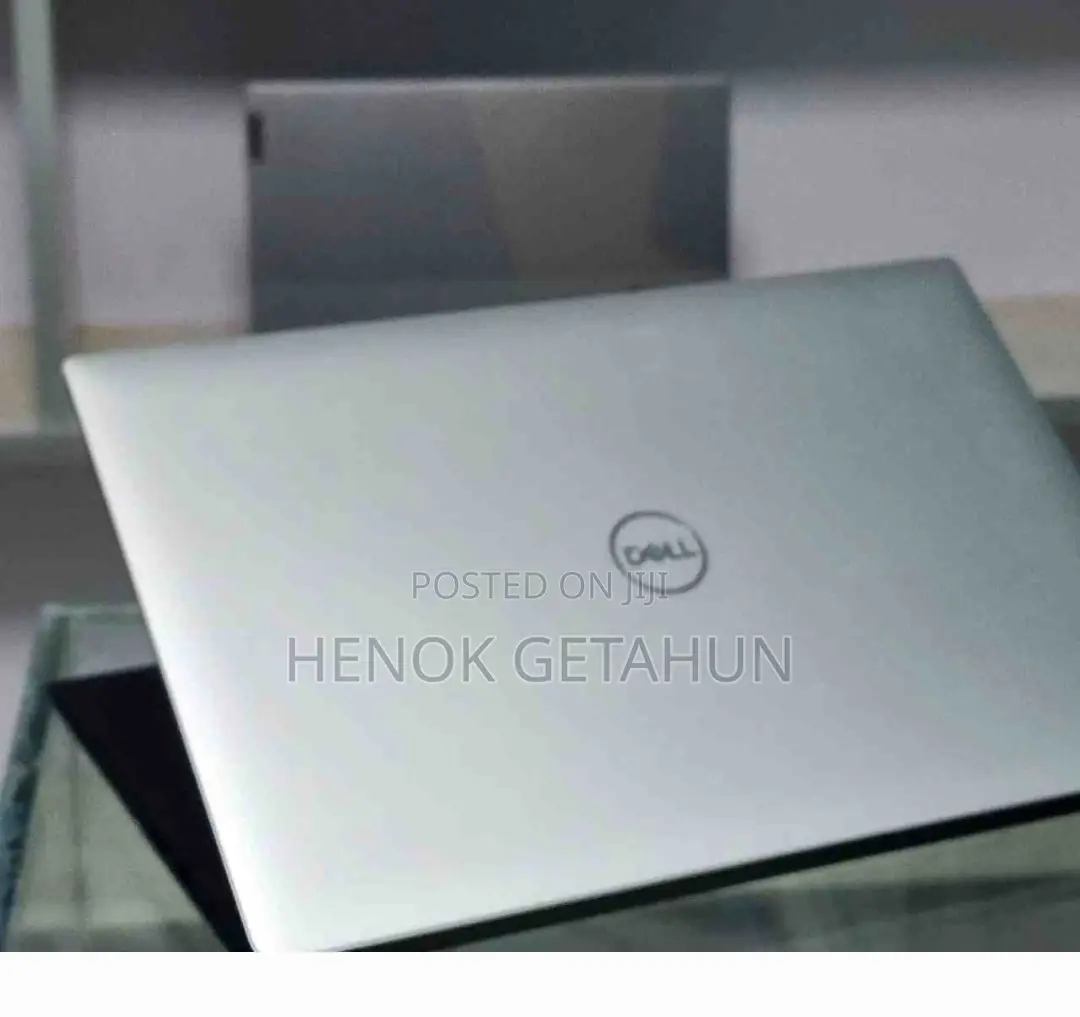 New Laptop Dell XPS 15 16GB Intel Core I7 SSD 512GB