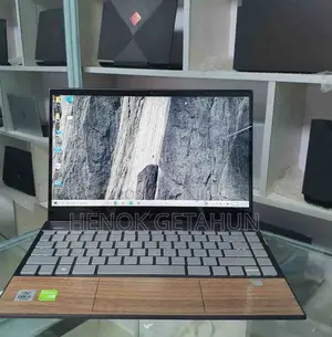 New Laptop HP Envy X360 8GB Intel Core I5 SSD 512GB