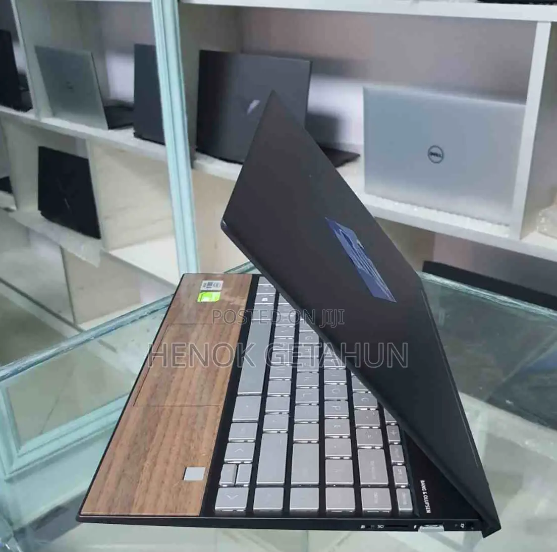 New Laptop HP Envy X360 8GB Intel Core I5 SSD 512GB