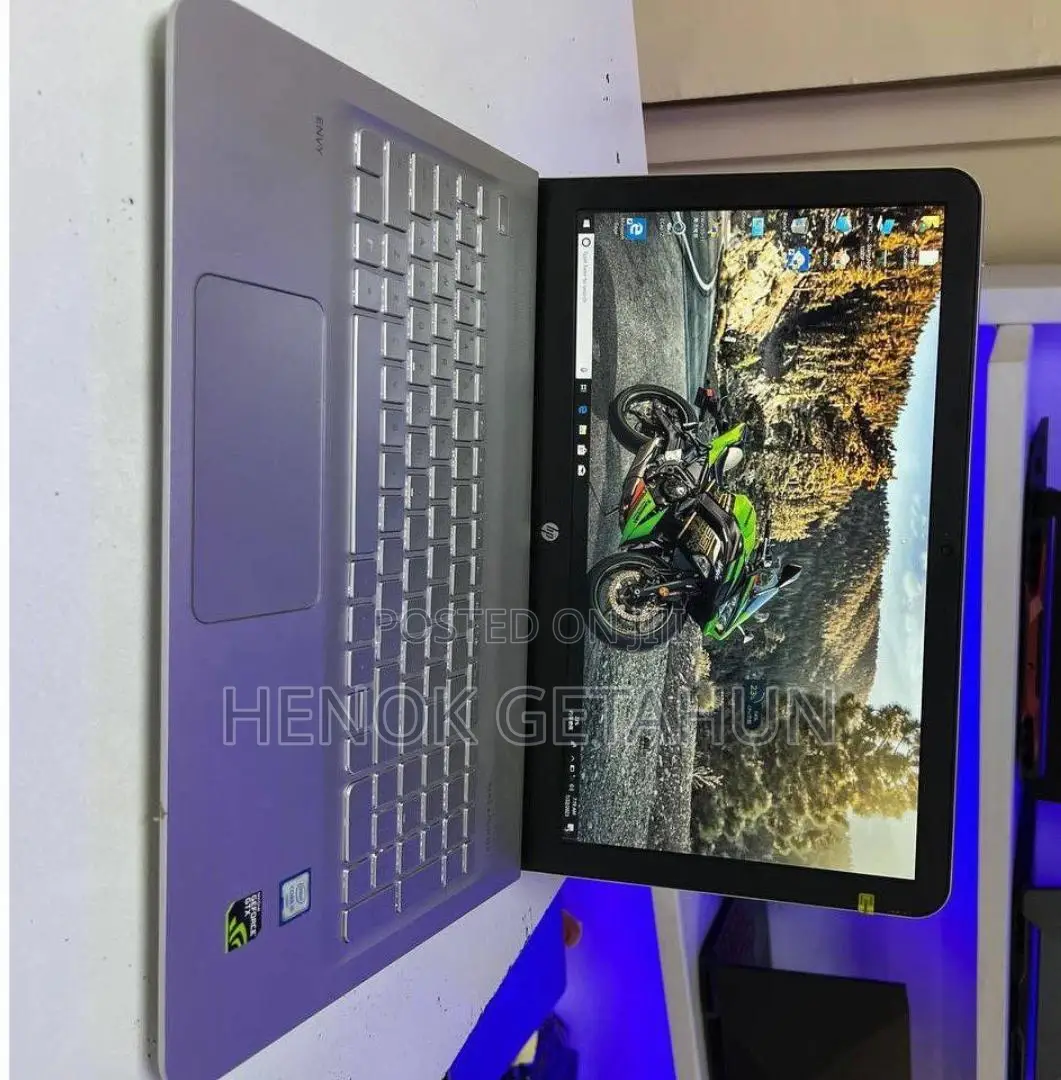 New Laptop HP Omen 15 8GB Intel Core i5 HDD+SSD 500GB