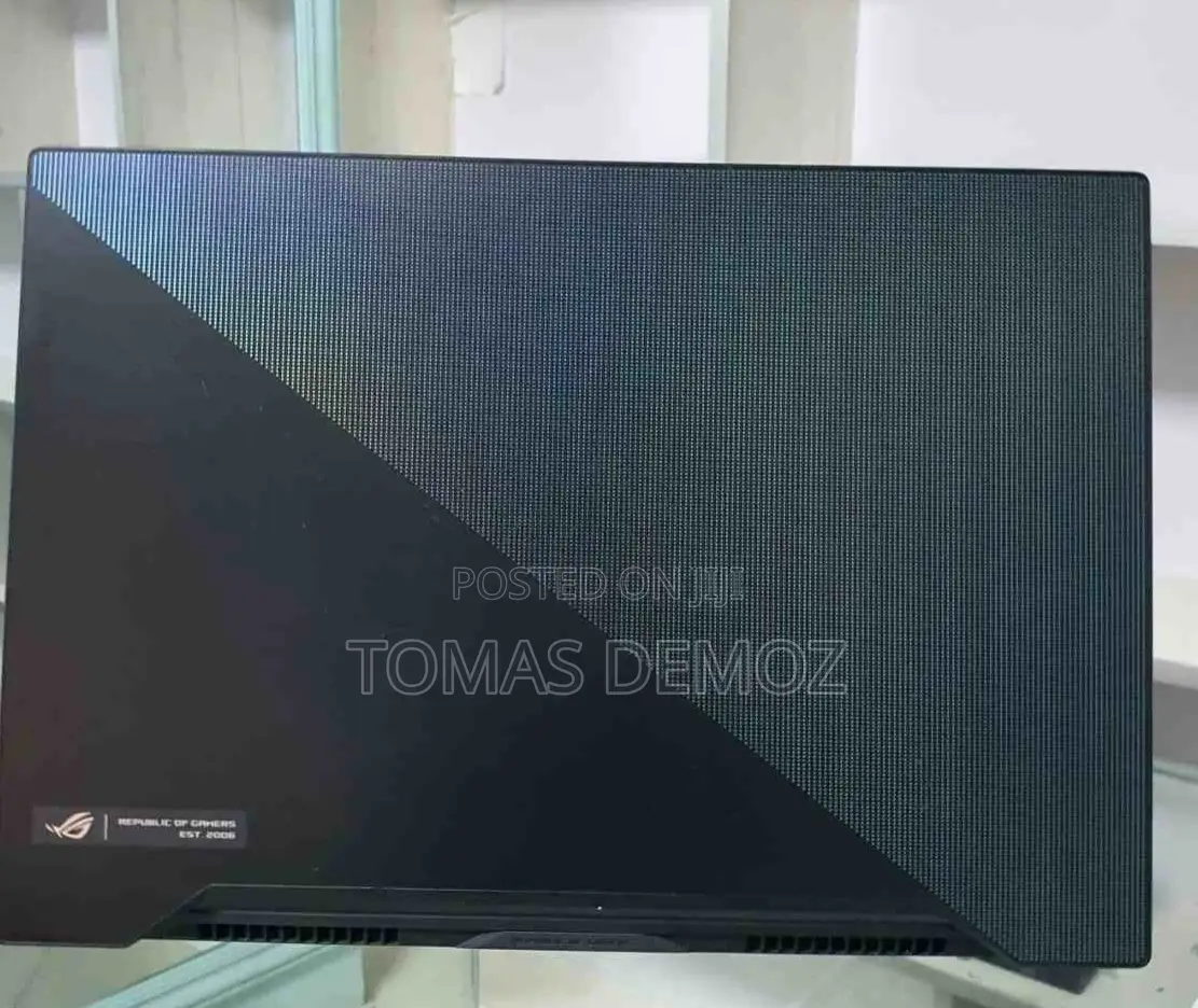 New Laptop Asus ROG Zephyrus G15 16GB Intel Core I7 SSD 512GB