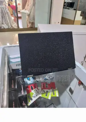 New Laptop Lenovo Yoga 260 8GB Intel Core I5 SSD 512GB