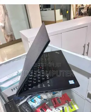 New Laptop Lenovo Yoga 260 8GB Intel Core I5 SSD 512GB