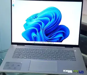 New Laptop Dell Inspiron 16 Plus 7630 16GB Intel Core I7 SSD 1T