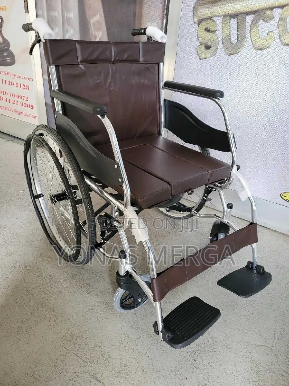 Toilet_wheelchair /ሽንት መቀበያ%/Wheelchair¶ፖፖ %Wheelchair