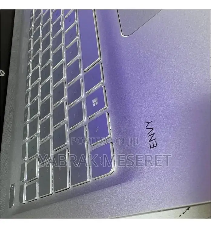 New Laptop HP Envy 15 8GB Intel Core i5 HDD+SSD 1T