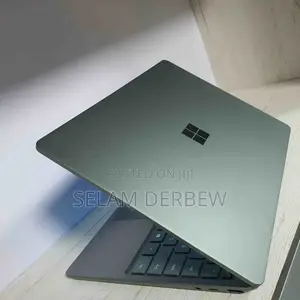 New Laptop Microsoft Surface Laptop 2 8GB Intel Core I5 SSD 256GB