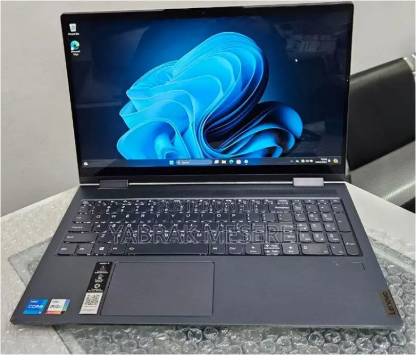 New Laptop Lenovo ThinkPad Yoga 8GB Intel Core I7 SSD 512GB