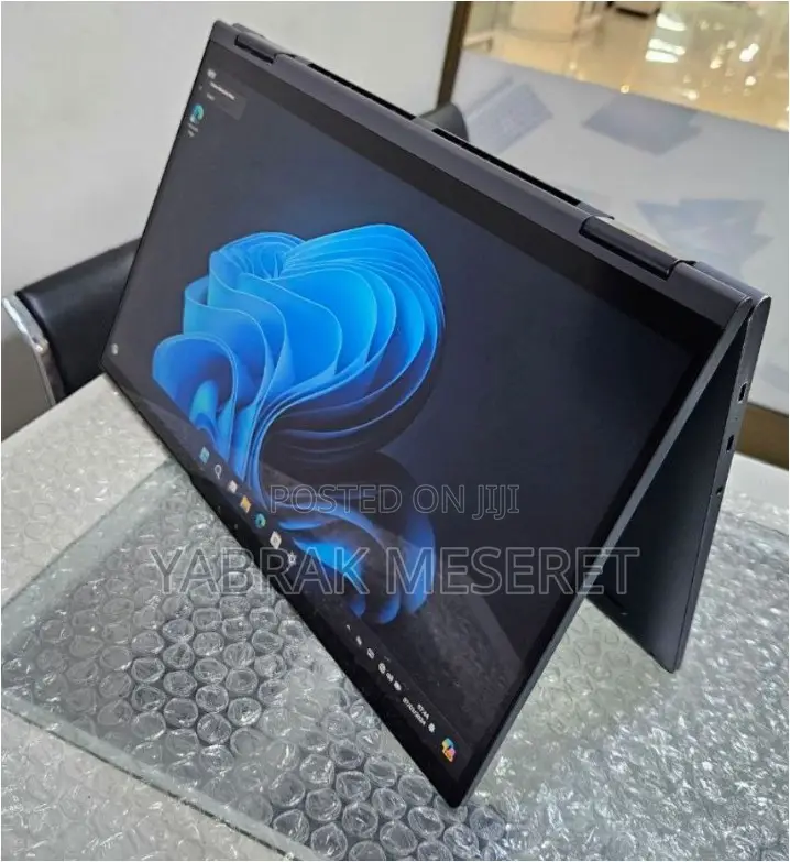 New Laptop Lenovo ThinkPad Yoga 8GB Intel Core I7 SSD 512GB