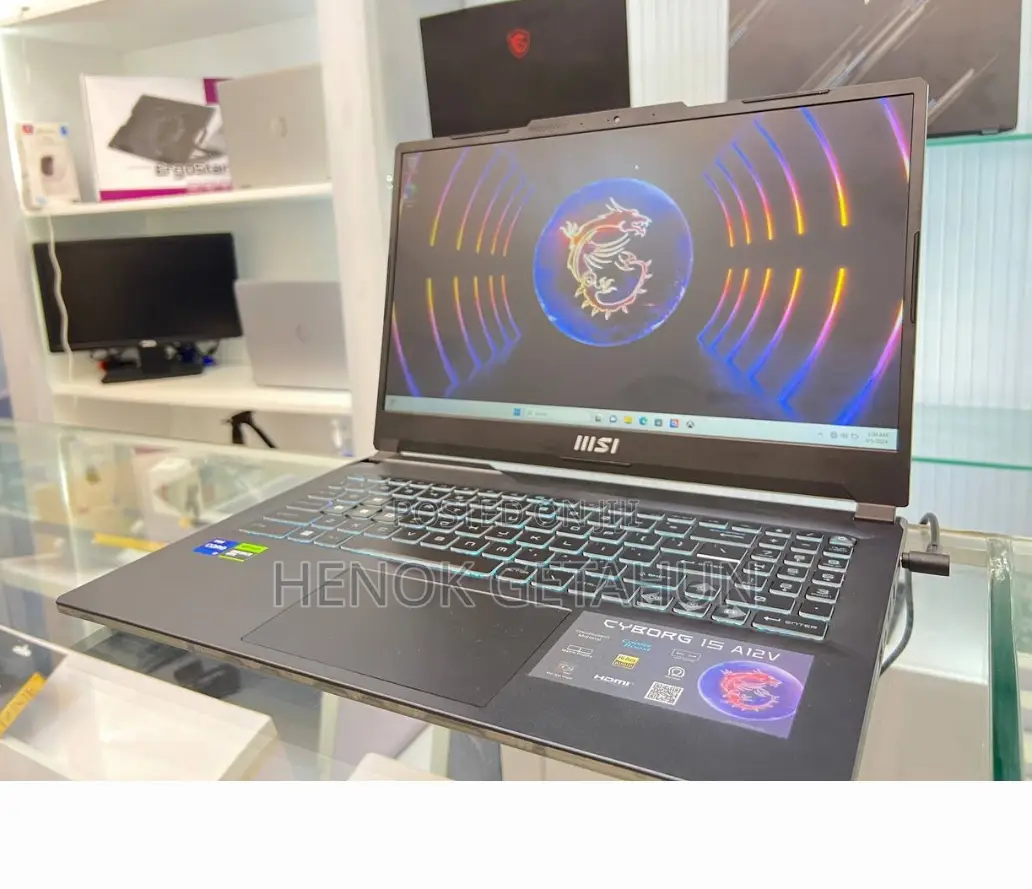 New Laptop MSI CR640 16GB Intel Core I7 SSD 1T